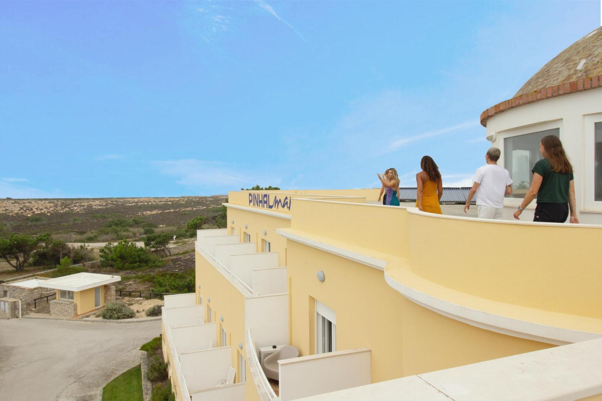 Wot Peniche Pinhalmar Hotel Exterior photo